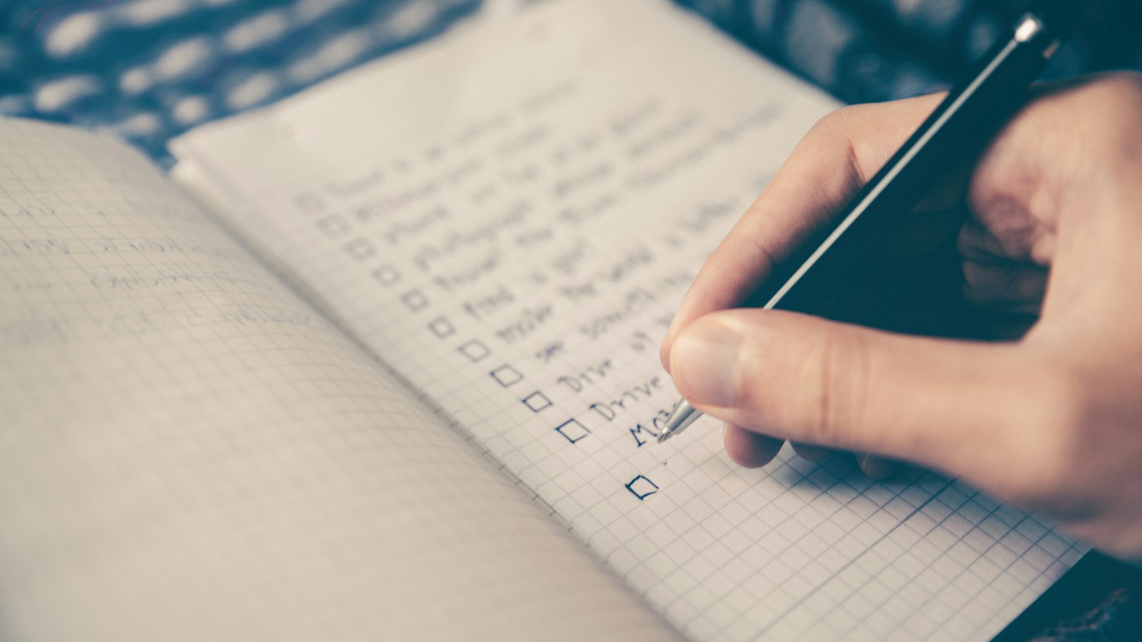 How to Decide Whether to Kill, Pause, or Double Down on a Side Project