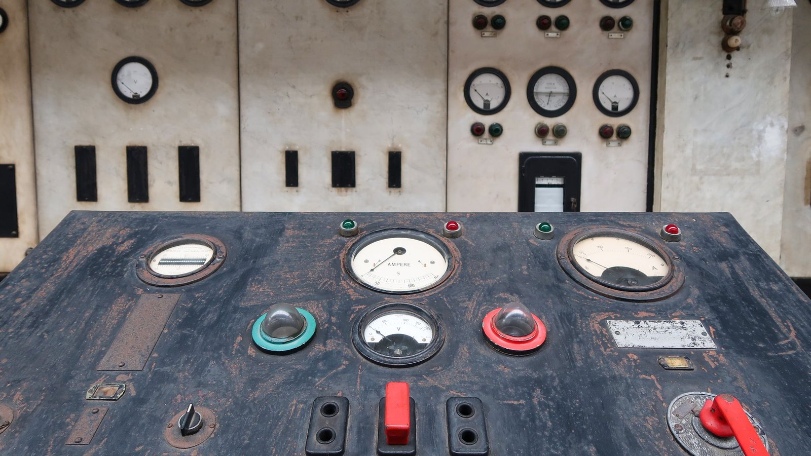 How to Build a Simple Admin Panel for Your Own Product