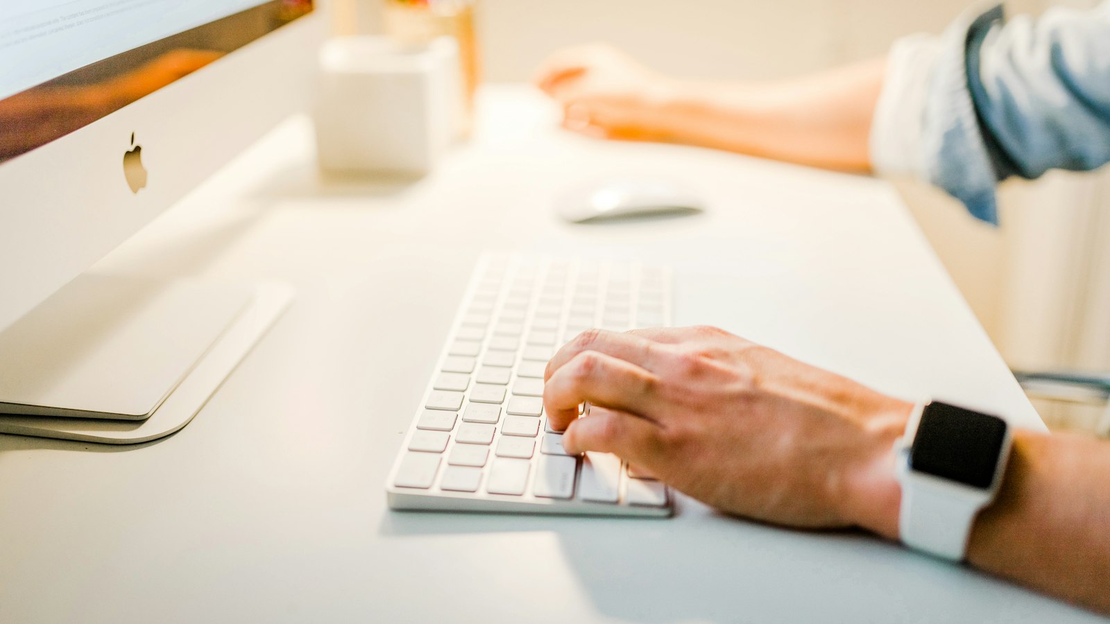 How to Write a Changelog That Brings Silent Users Back